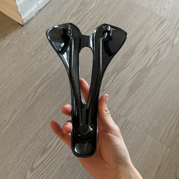 Bike saddle - Picture 3 of 4